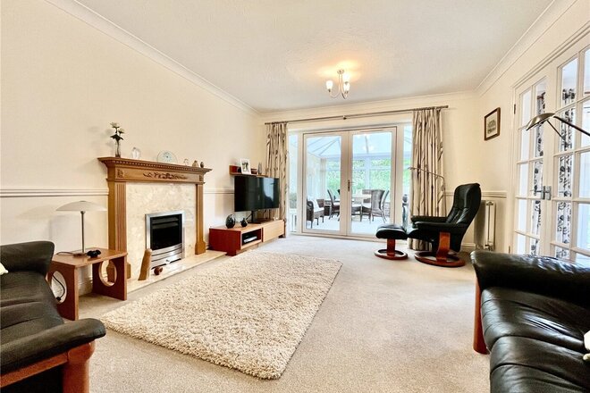 Branksome Wood Road, Dorset, BH4