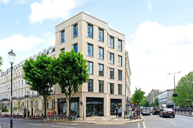 Pembridge Gardens, London, W2