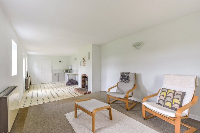 Stoner Hill Road, Petersfield, GU32