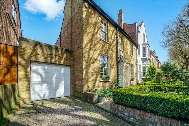 North Hill, London, N6