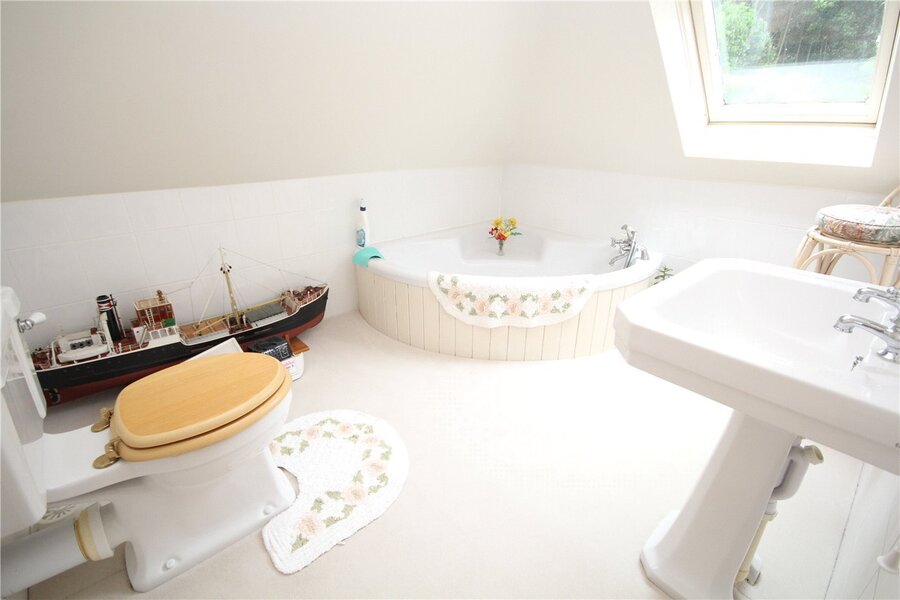 Upstairs Bathroom
