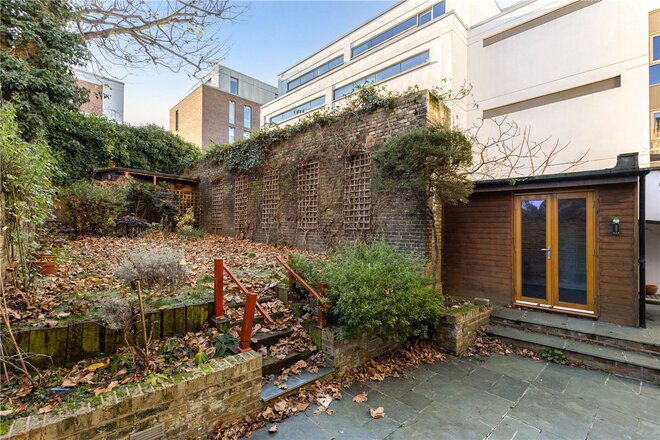 Grafton Square, UK, SW4