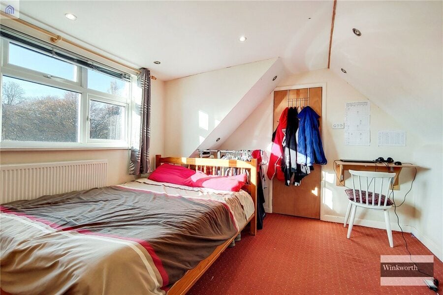 Bed 4
