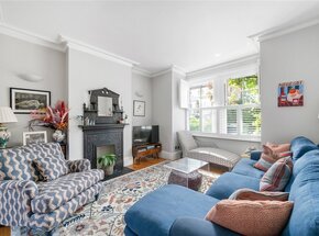 Auckland Hill, London, SE27