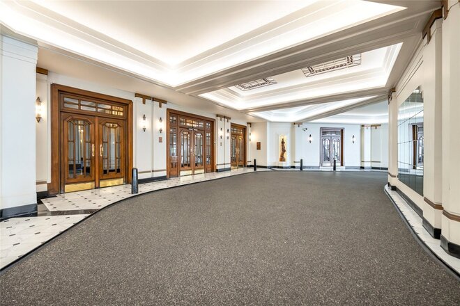 Berkeley Court, Baker Street, NW1