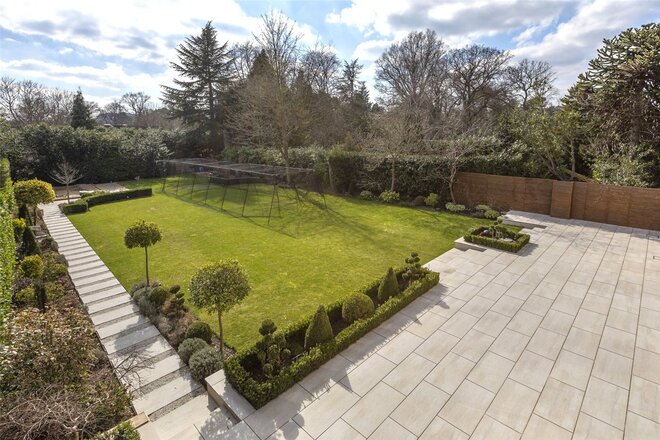 Monks Road, Virginia Water, GU25