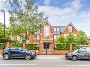 Bayview House, Enfield, EN2