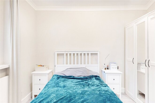 Hilldrop Crescent, London, N7