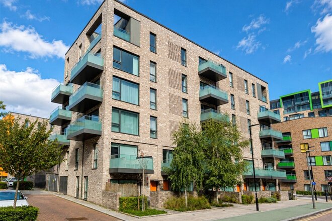 West Parkside, London, SE10