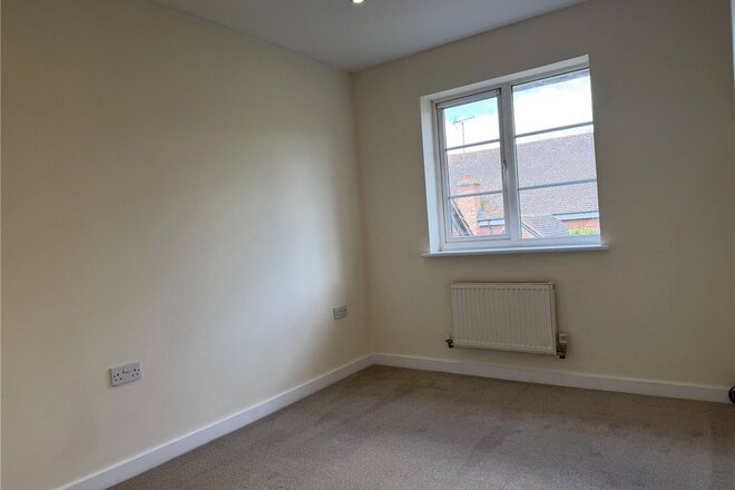 Primrose Walk, Northampton, NN4