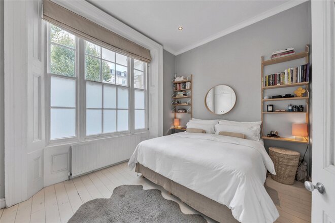 Clifton Gardens, London, W9
