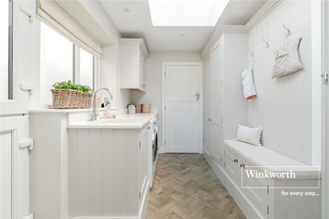 Meon Road, Dorset, BH7