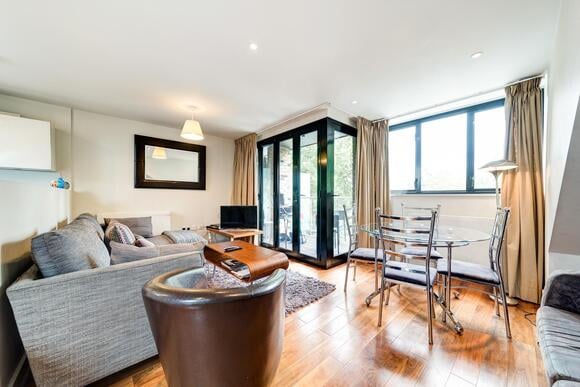 Wincott Street, UK, SE11