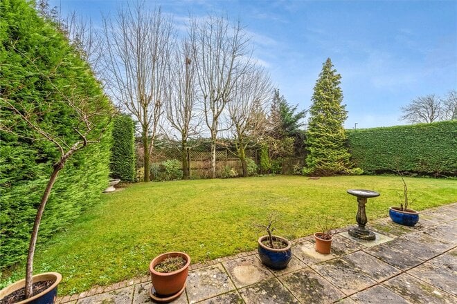 Parsonage Close, Hampshire, GU32