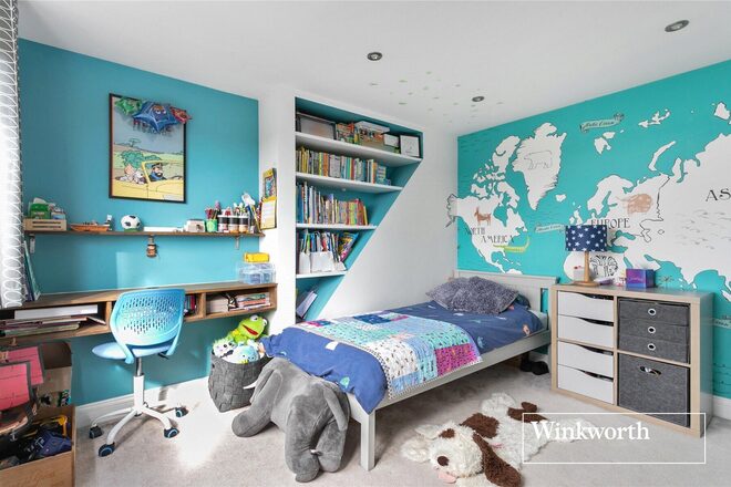 Sherrards Way, Barnet, EN5