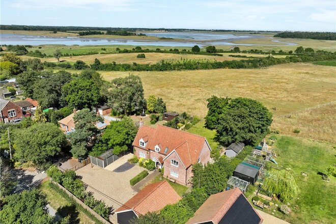 Dunwich Road, Halesworth, IP19