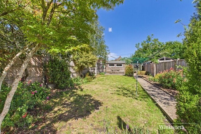 Oaken Grove, Berkshire, RG14
