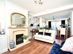 Chipstead Way, Surrey, SM7