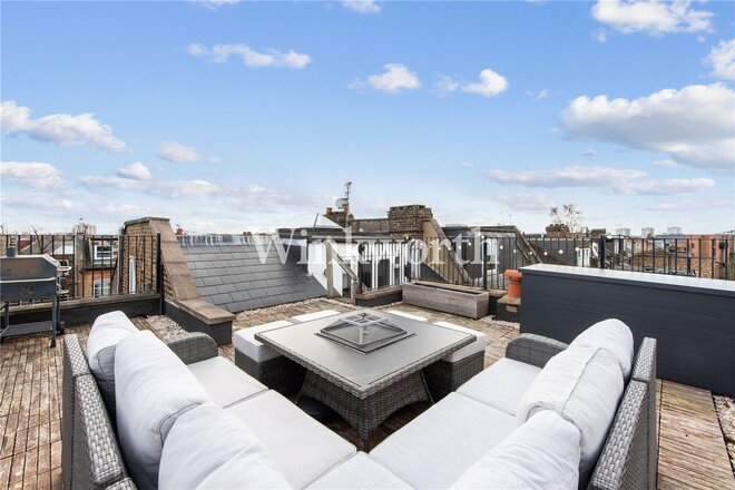 Adolphus Road, London, N4