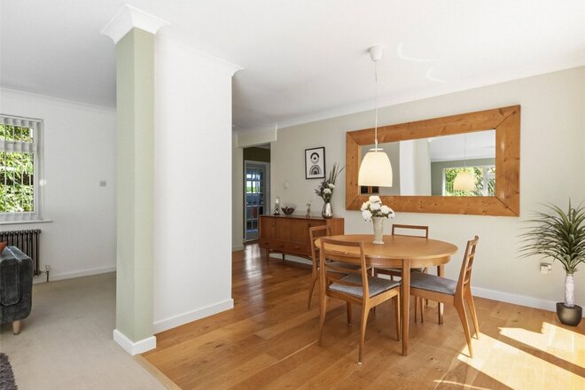 Lonnen Road, Wimborne, BH21