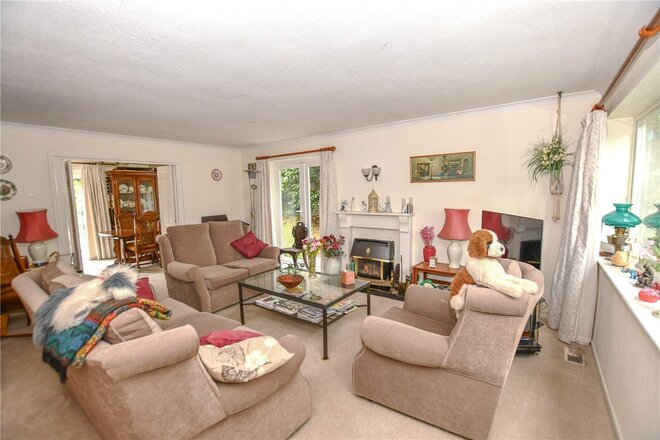 Barkhart Gardens, Berkshire, RG40