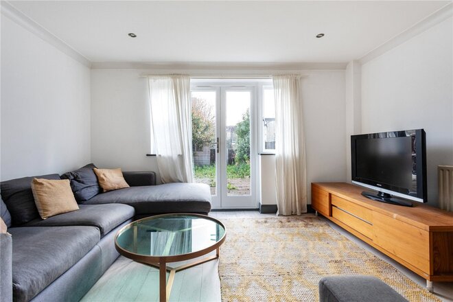 Lockgate Close, London, E9