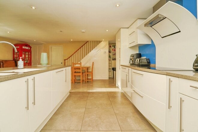 St. Lukes Road, Gloucestershire, GL53