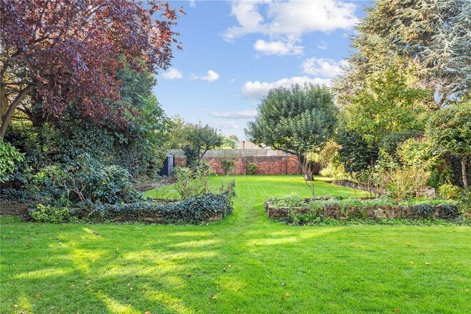 Putney Park Avenue, London, SW15