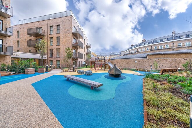 Watermeadow Lane, London, SW6