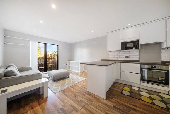 Kings Quarter Apartments, Copenhagen Street, London, N1