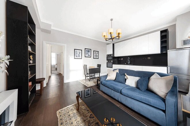 Comeragh Road, London, W14