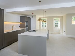 Oakfield, Batht, BA1