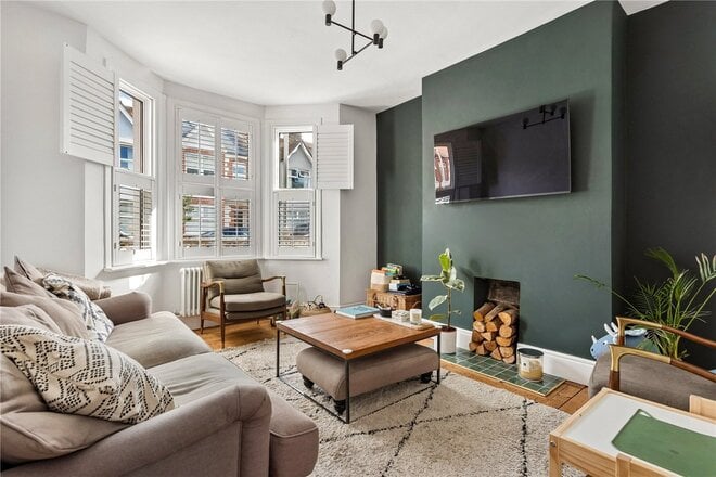 Fallsbrook Road, London, SW16