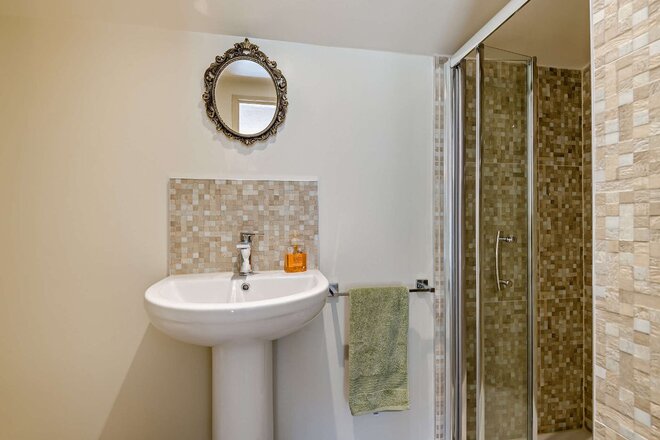 Green Farm, Bath, BA2