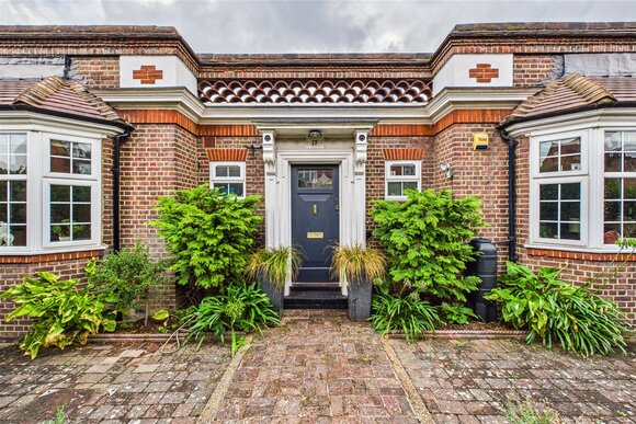 Hillside Road, London, SW2