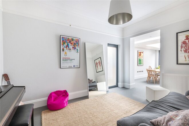 Selsdon Road, London, SE27