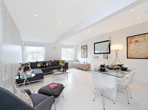 Hyde Park Square, Hyde Park, W2