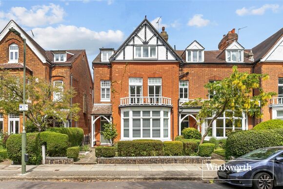 Ravenscroft Park, High Barnet, EN5