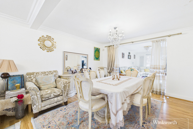 West Hill, Middlesex, HA9