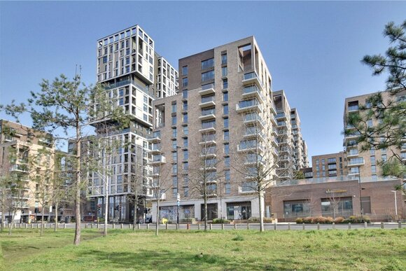 Larkin House, London, SE3