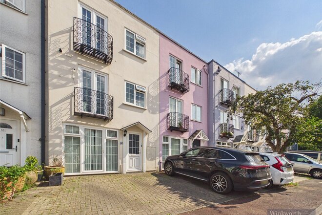 Eaton Drive, Kingston upon Thames, KT2