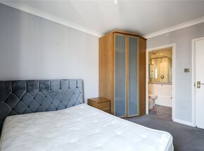 Leeland Terrace, London, W13