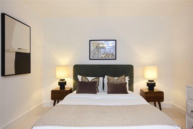 Strathearn Place, London, W2