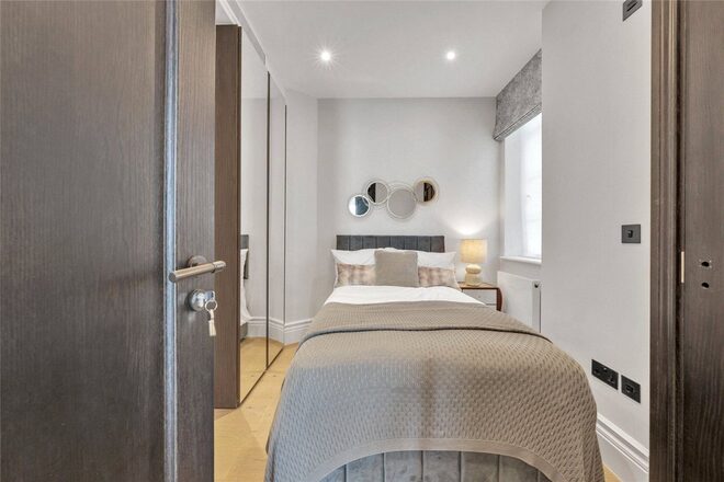Abbey Lodge, Regent's Park, NW8