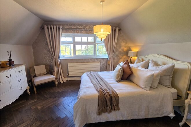 Fox Hill, Reading, RG7