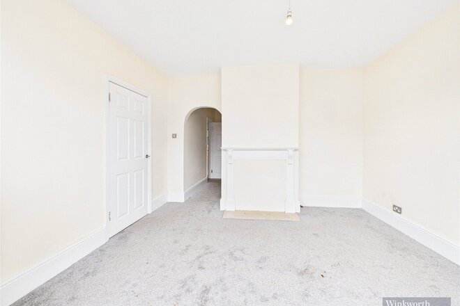 Villiers Road, Kingston upon Thames, KT1