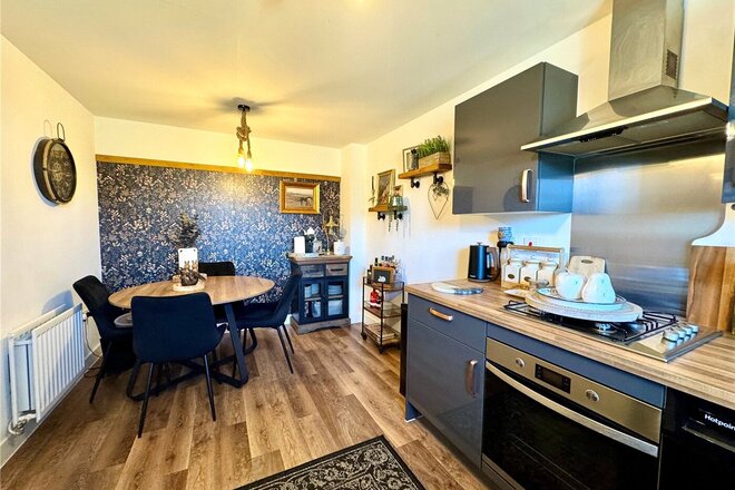Aaron Road, Salisbury, SP4