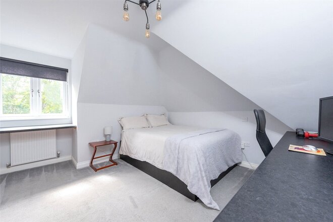 Reading Road, Berkshire, RG41
