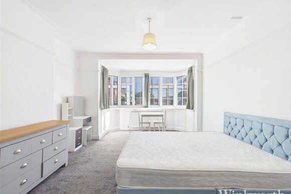 Culmington Road, London, W13