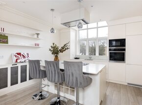Deodar Road, London, SW15